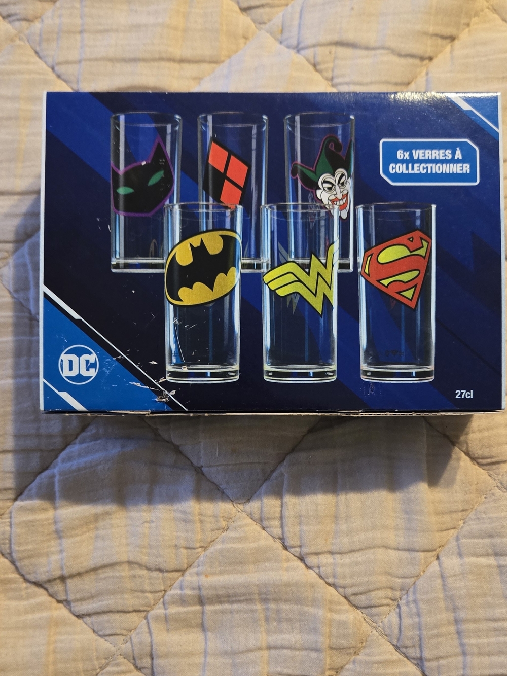 DC Comics Wonder Woman & Superman Logo Glasses - Yellow & Red - Picture 2 of 2